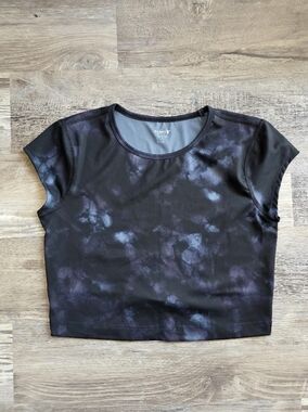 Old Navy PowerSoft Cropped Short-Sleeve Top Size Small In Mystic Fire